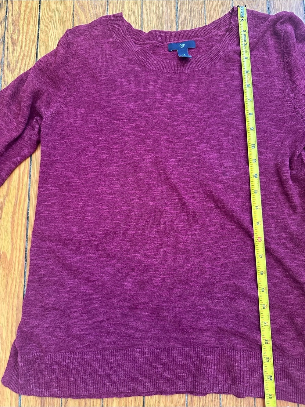 GAP Women’s Crewneck Knit Top in Burgundy Size Medium 1028 - Picture 5 of 9